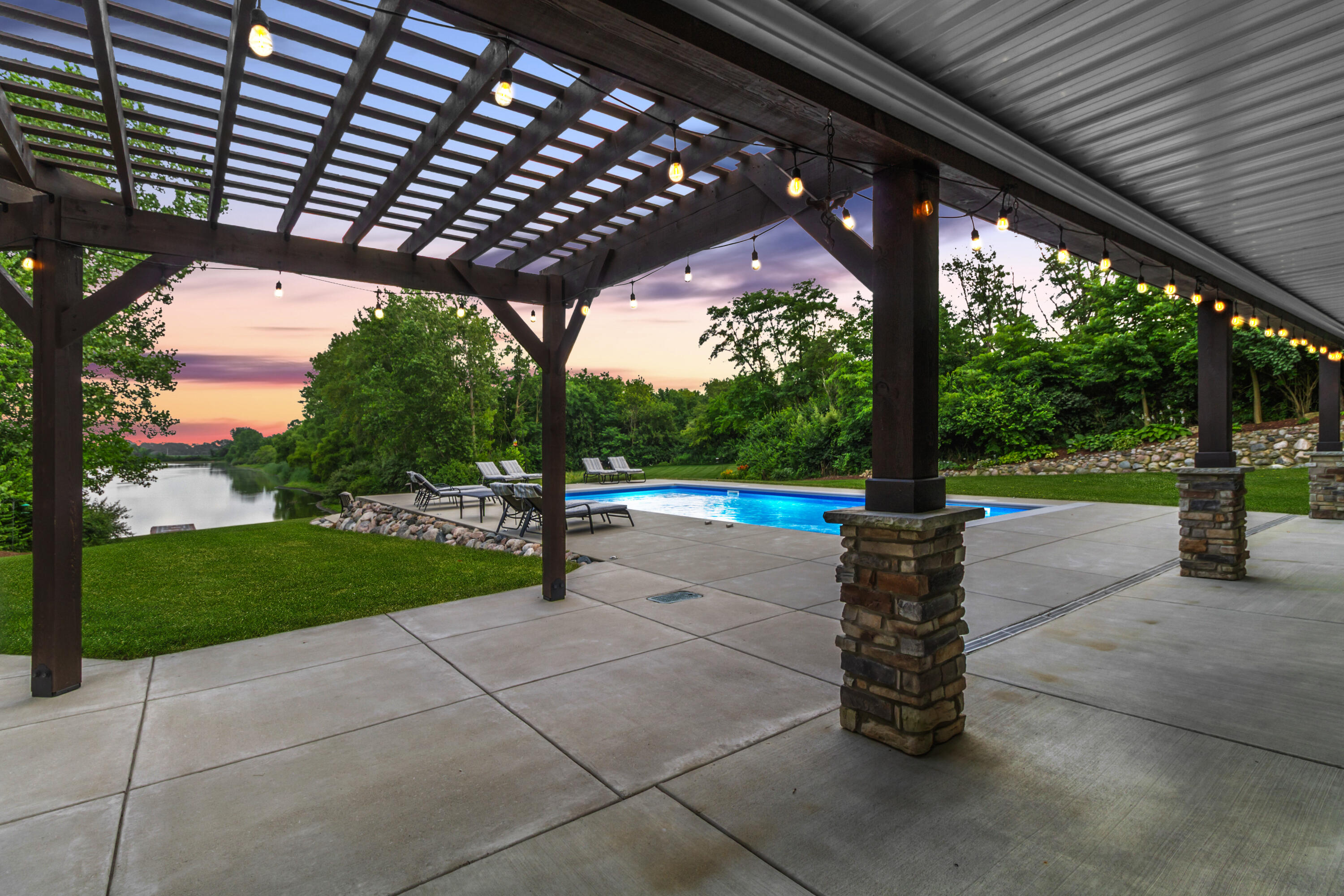 16489 Harrison Street Lowell, IN 46356 - Photo 4 of 67 3000x2000