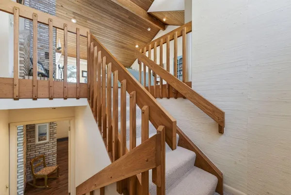 $1,749,000 | 2500 Crystal Drive, Frankfort, MI 49635