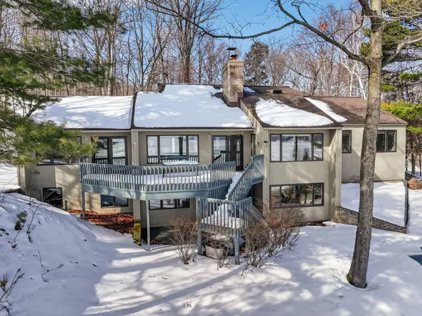 $1,749,000 | 2500 Crystal Drive, Frankfort, MI 49635