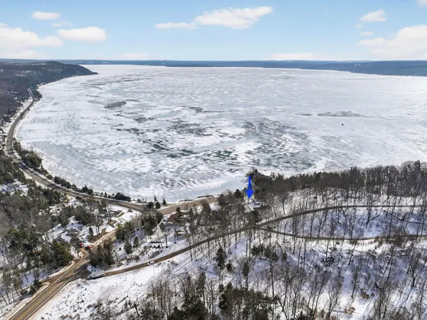 $1,749,000 | 2500 Crystal Drive, Frankfort, MI 49635