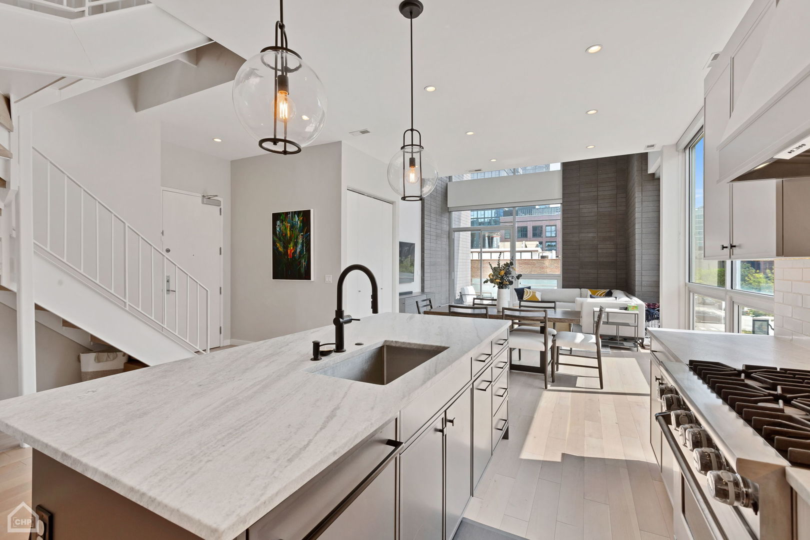 155 North Aberdeen Street, Unit 304 Chicago, IL 60607 - Photo 11 of 33 a kitchen with sink stove and refrigerator