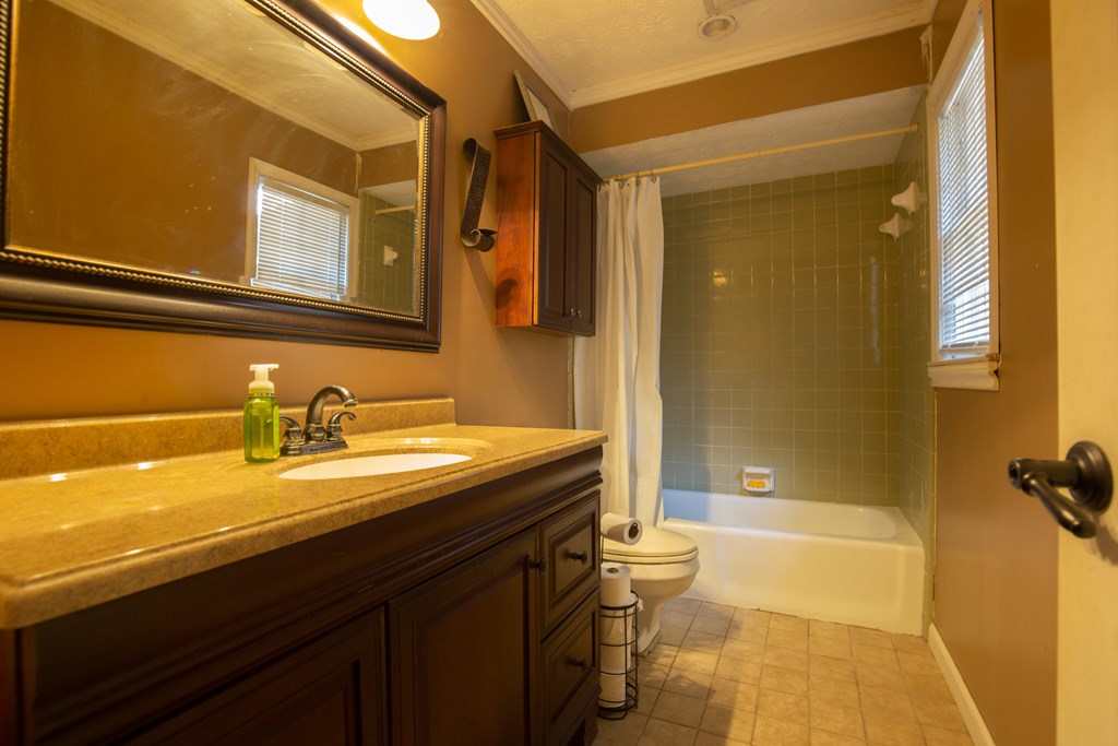 4556 Jiminey Loop Columbus, GA 31909 - Photo 13 of 29 Owner's Ensuite Bathroom