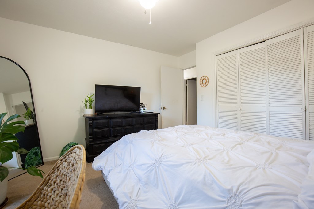 4556 Jiminey Loop Columbus, GA 31909 - Photo 15 of 29 Guest Bedroom 1