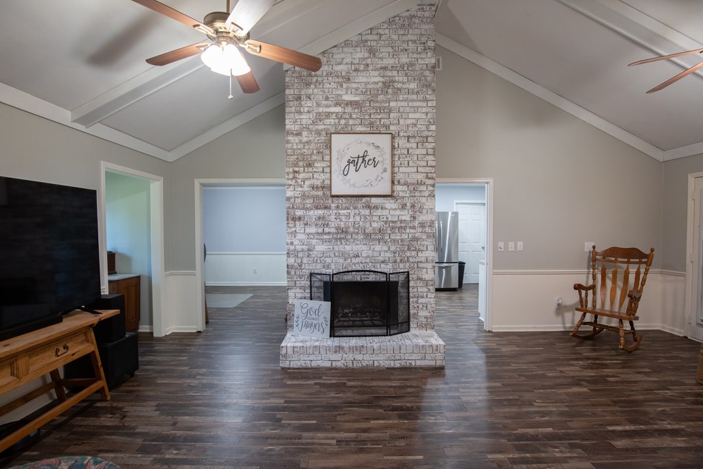 4556 Jiminey Loop Columbus, GA 31909 - Photo 10 of 29 Great Room