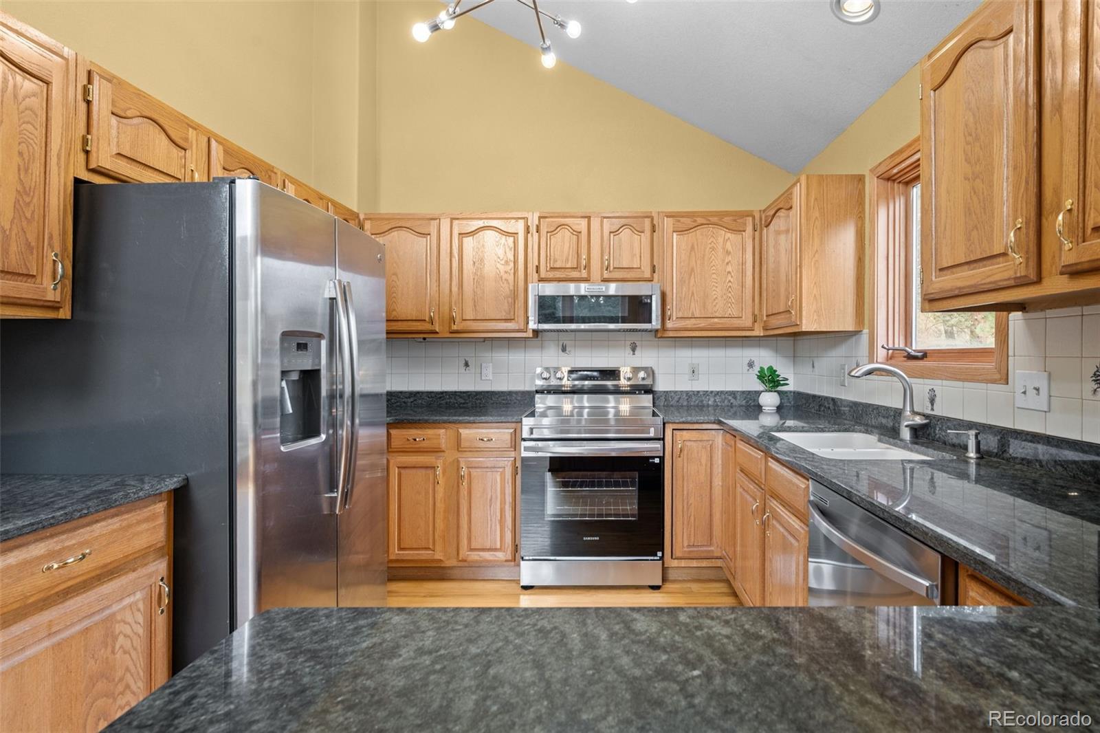 32438 Little Cub Road Evergreen, CO 80439 - Photo 18 of 46 Gallery Image 18