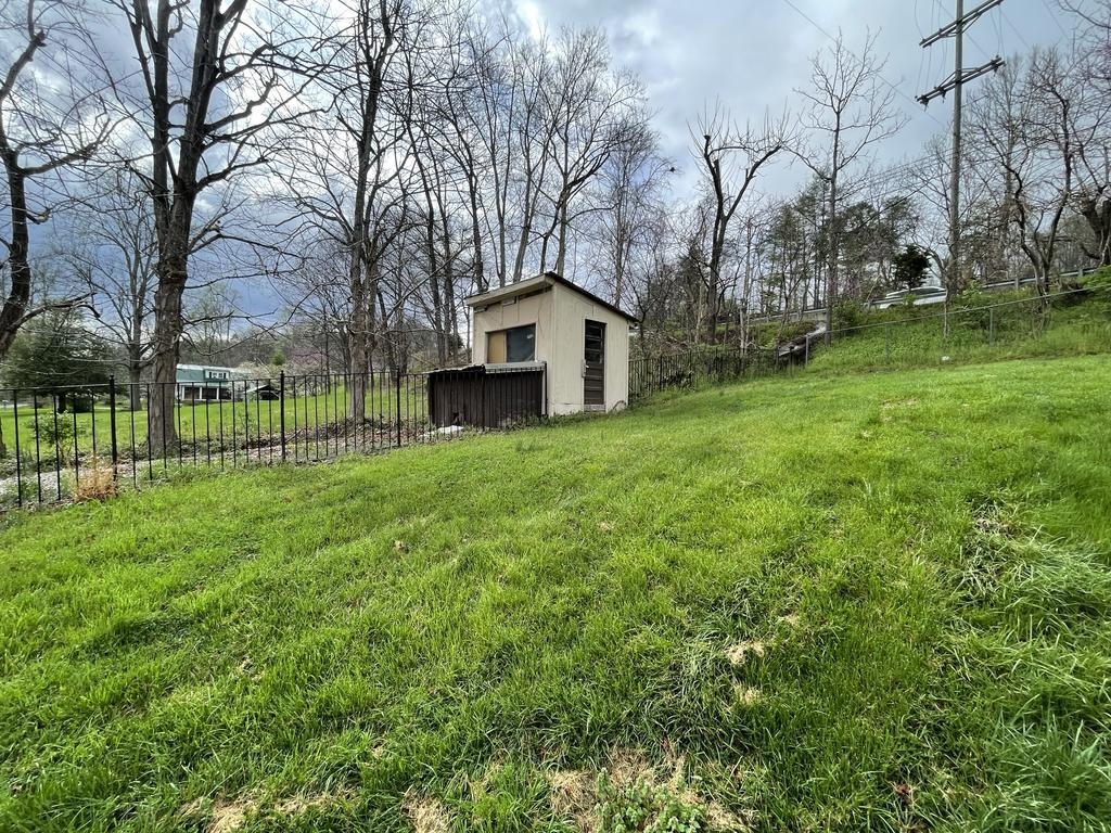 830 Old Town Branch Road Grayson, KY 41143 - Photo 6 of 16