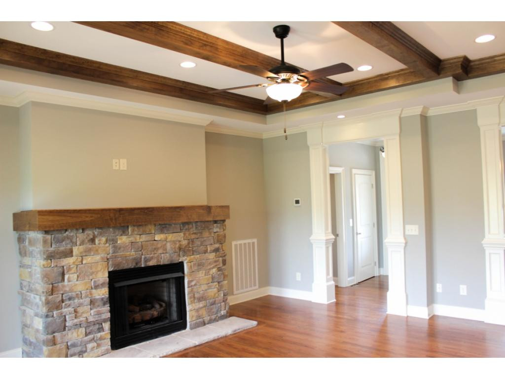 727 Hales Chapel Road Gray, TN 37615 - Photo 2 of 25 Photo 2