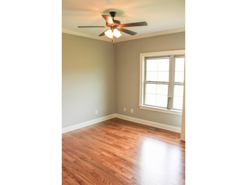 727 Hales Chapel Road Gray, TN 37615 - Photo 10 of 25 Photo 10