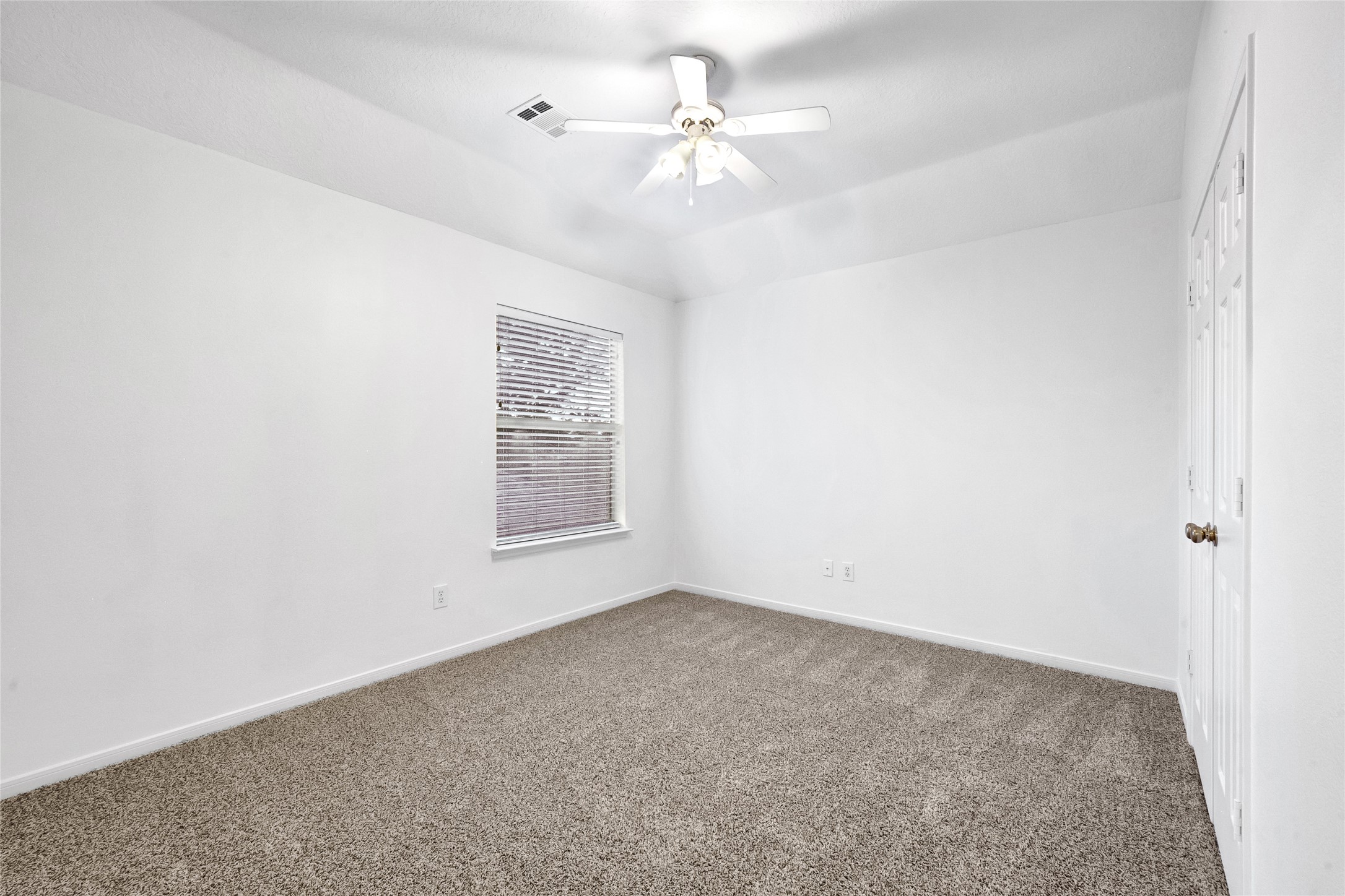 9606 Summer Run Houston, TX 77064 - Photo 35 of 41 Well sized bedroom #4 ideal for guests, family, or flexible use.