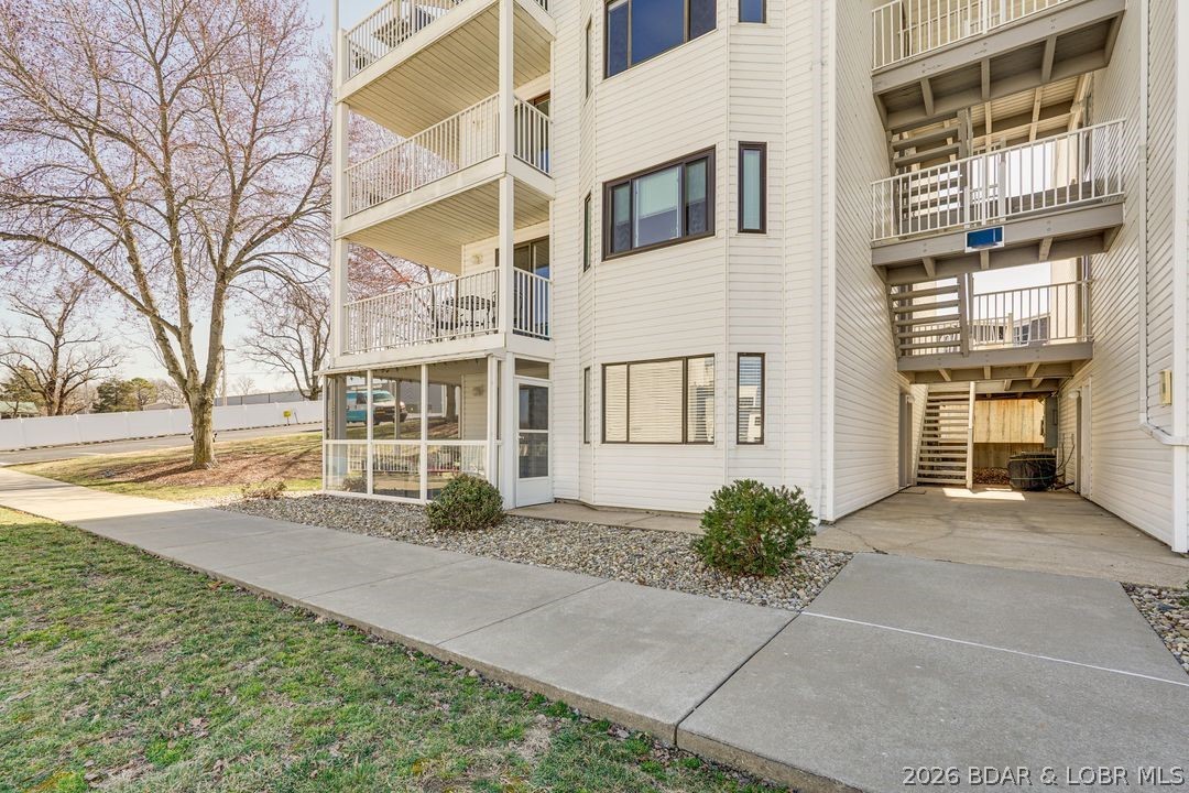 1101 Passover Road, Unit R2 Osage Beach, MO 65065 - Photo 34 of 48