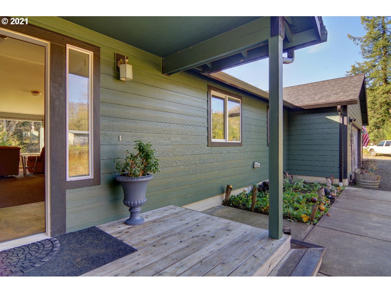 21865 Blaine Road Beaver, OR 97108 - Photo 11 of 32 Gallery Image 11