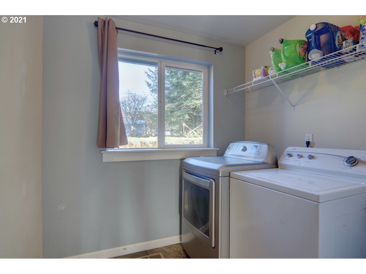 21865 Blaine Road Beaver, OR 97108 - Photo 21 of 32 Gallery Image 21