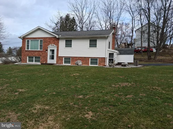 $367,500 | 181 Mount Nittany Road, Lemont, PA 16851