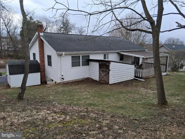 $367,500 | 181 Mount Nittany Road, Lemont, PA 16851