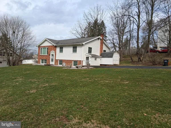 $367,500 | 181 Mount Nittany Road, Lemont, PA 16851
