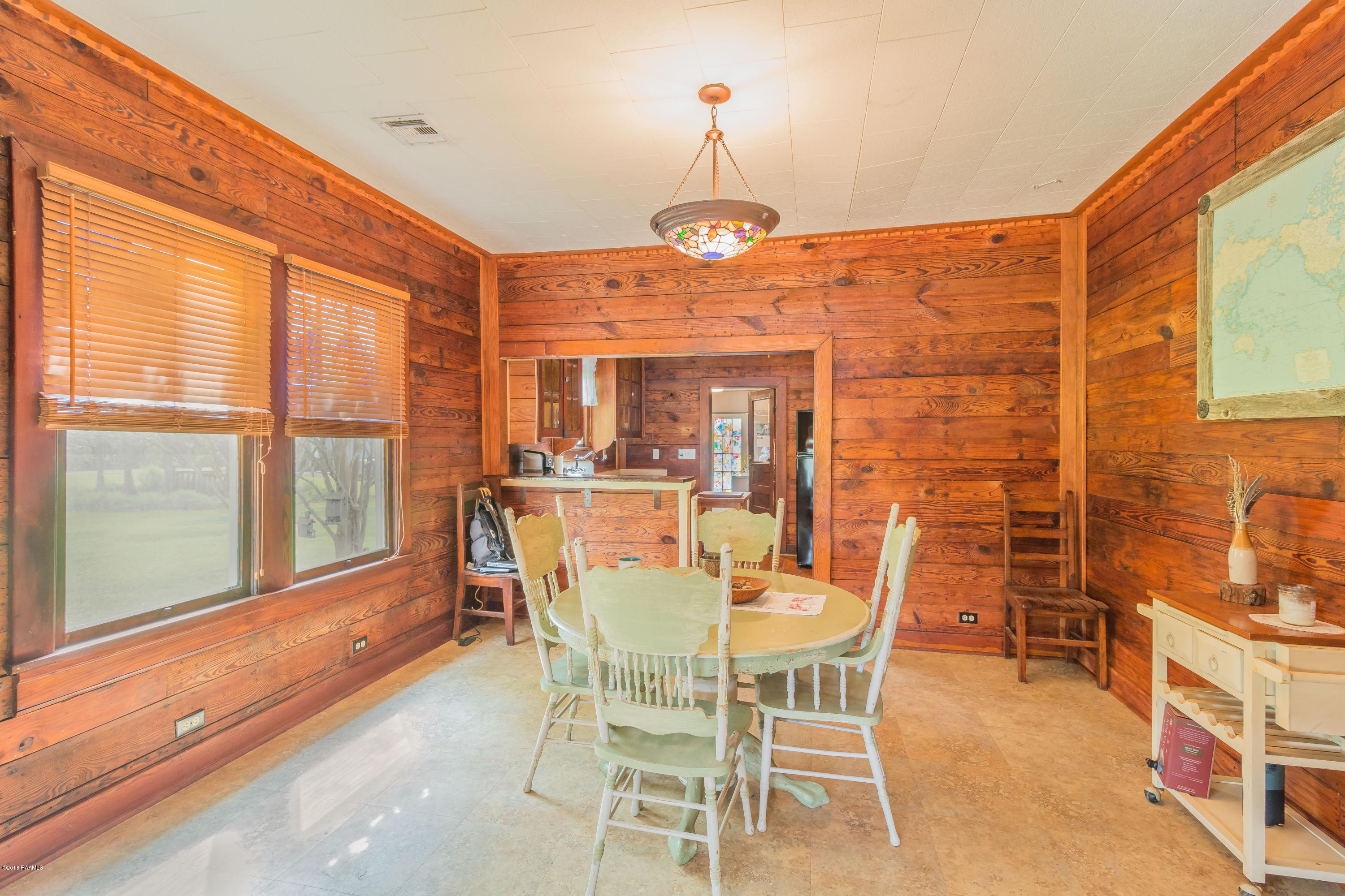1742 Duchamp Road Broussard, LA 70518 - Photo 8 of 39 Gallery Image 8