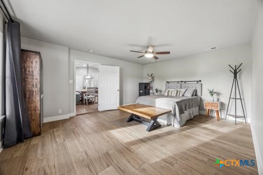 295 McKnight Road Seguin, TX 78155 - Photo 12 of 47 Primary Bedroom
