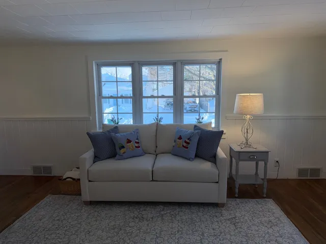 $569,000 | 6 Rice Terrace, Hampton, NH 03842