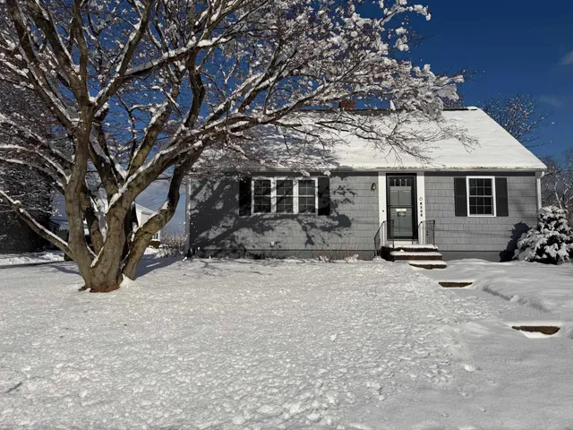$569,000 | 6 Rice Terrace, Hampton, NH 03842