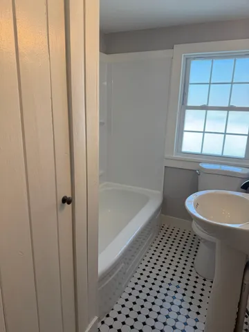 $569,000 | 6 Rice Terrace, Hampton, NH 03842