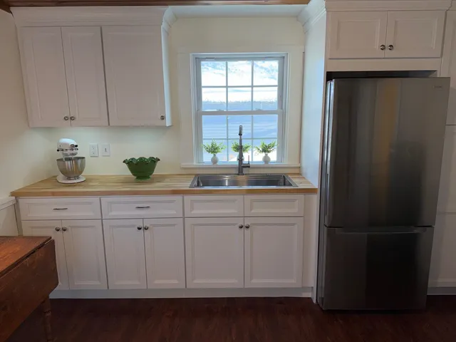 $569,000 | 6 Rice Terrace, Hampton, NH 03842