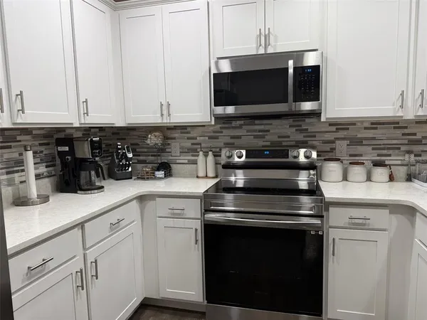 $2,100 | 1046 Tropea Lane, Auburndale, FL 33823