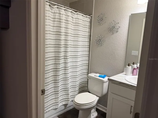 $2,100 | 1046 Tropea Lane, Auburndale, FL 33823