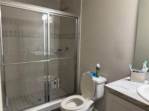 $2,100 | 1046 Tropea Lane, Auburndale, FL 33823