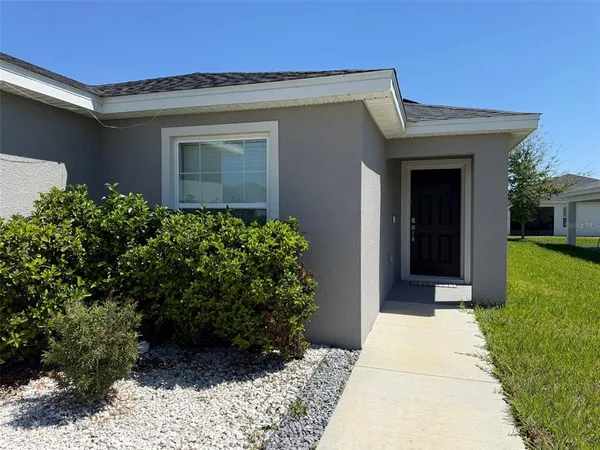 $2,100 | 1046 Tropea Lane, Auburndale, FL 33823