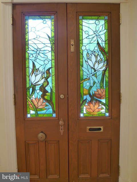 618 4th Street Northeast Washington, DC 20002 - Photo 2 of 30