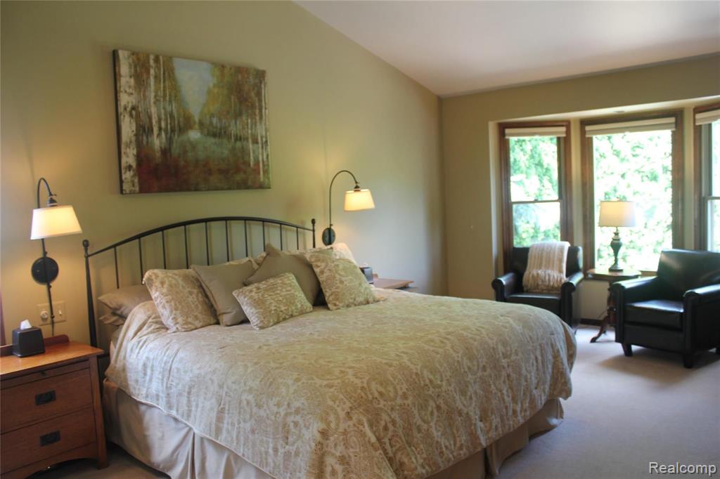 1794 Skyline Drive Rochester Hills, MI 48306 - Photo 23 of 41