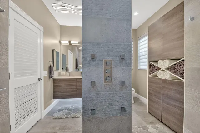 a view of a house with entertaining space