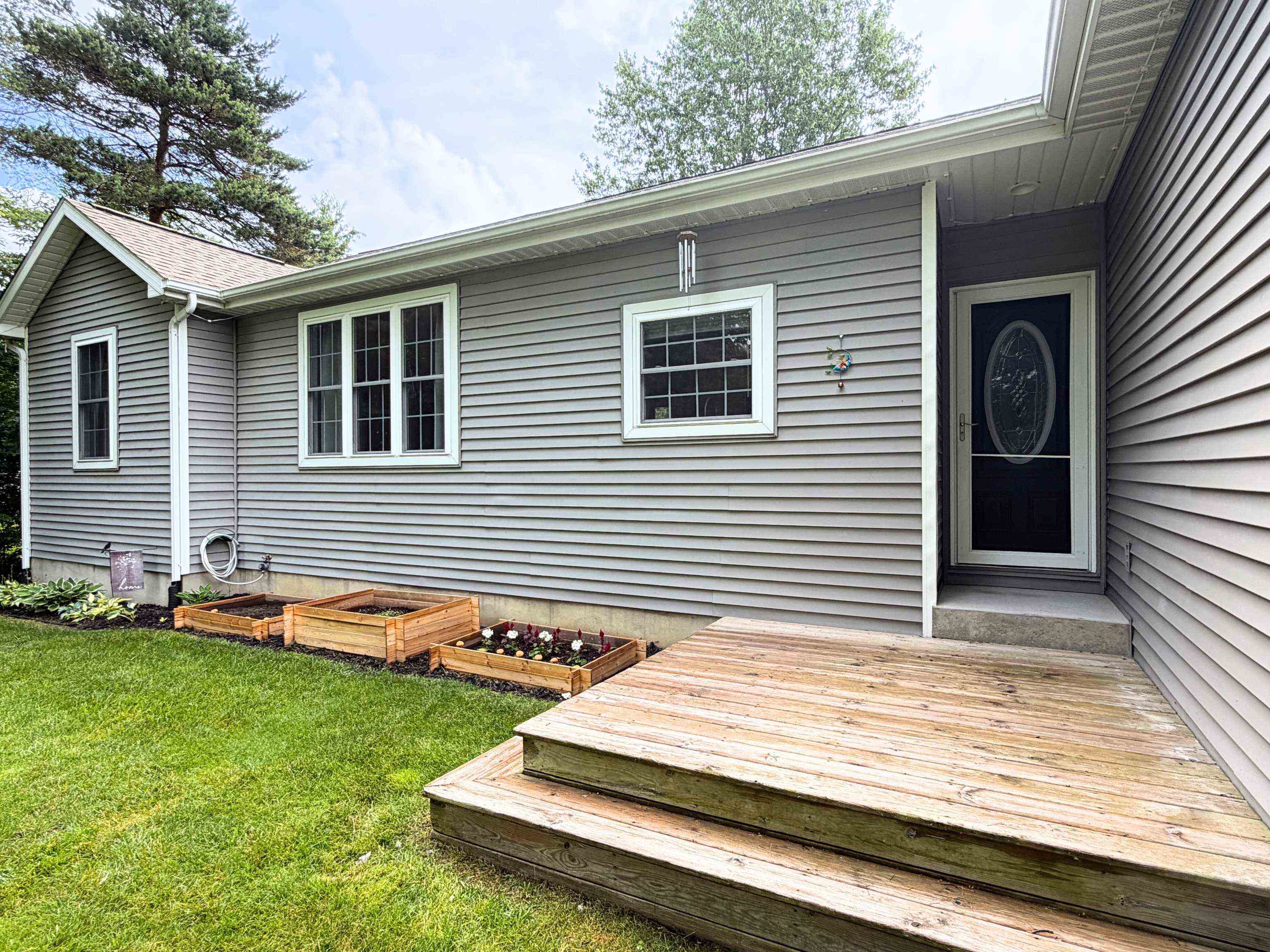 3520 Farrand Road Clio, MI 48420 - Photo 2 of 61 50212506-8220537a-3087-4bad-a285-4de3341db857.JPG