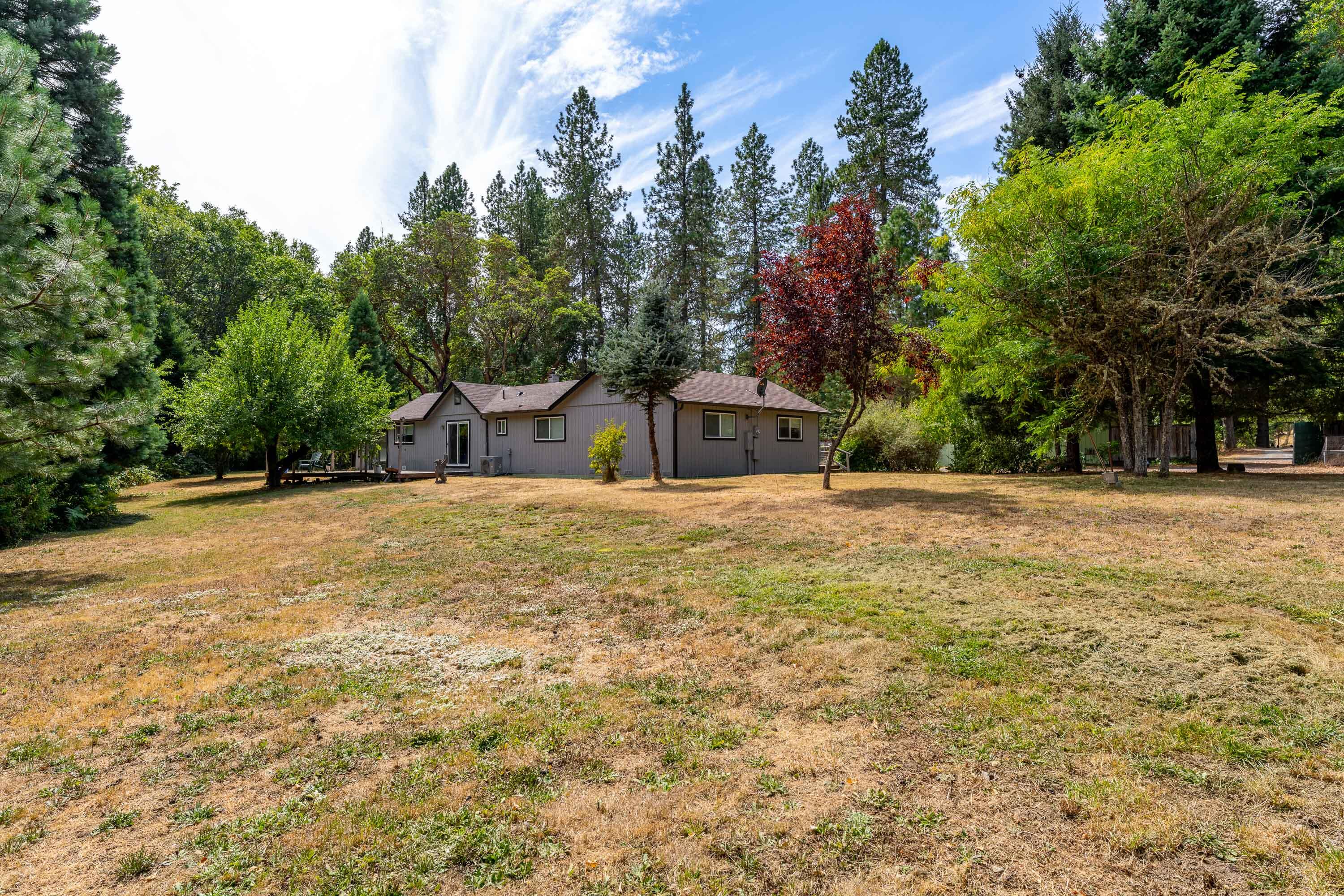 8342 Lower River Road Grants Pass, OR 97526 - Photo 14 of 43 EXT