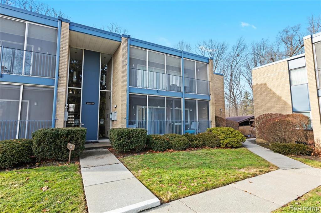16539 Middlebelt Road, Unit 2 Livonia, MI 48154 - Photo 1 of 16 Gallery Image 1