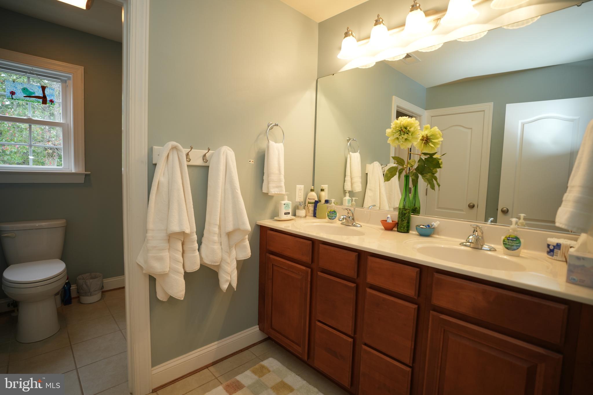 23531 Myrtle Point Road California, MD 20619 - Photo 17 of 50 Master bath