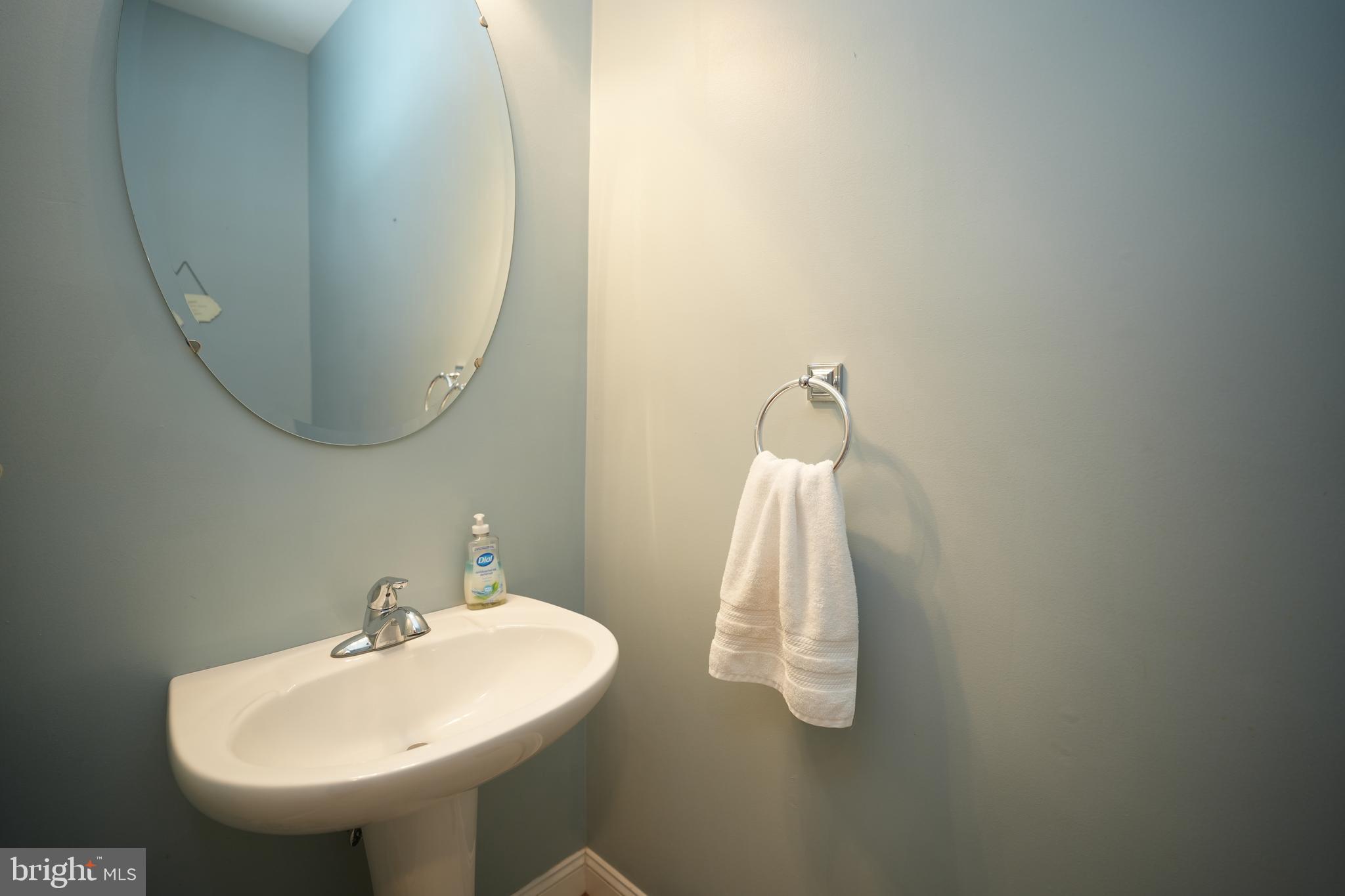23531 Myrtle Point Road California, MD 20619 - Photo 19 of 50 1/2 bath