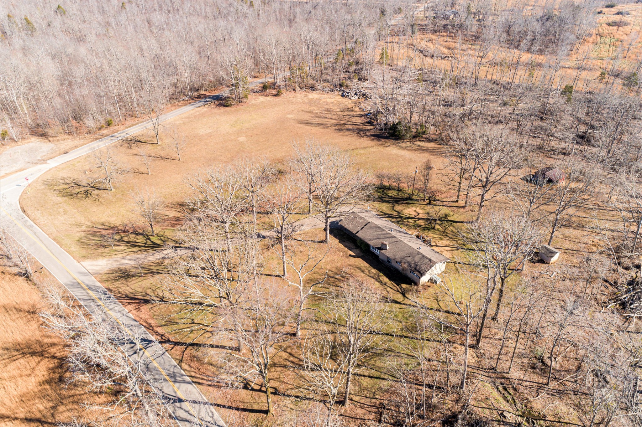 2561 Largo Road Decaturville, TN 38329 - Photo 30 of 47 Gallery Image 30