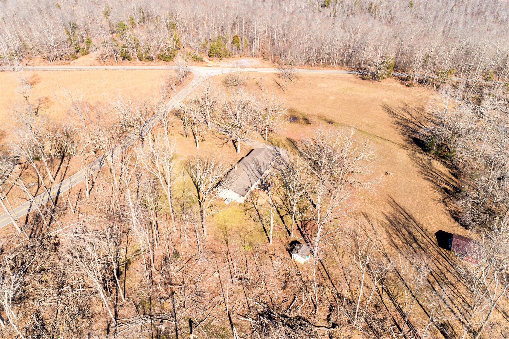 2561 Largo Road Decaturville, TN 38329 - Photo 36 of 47 Gallery Image 36