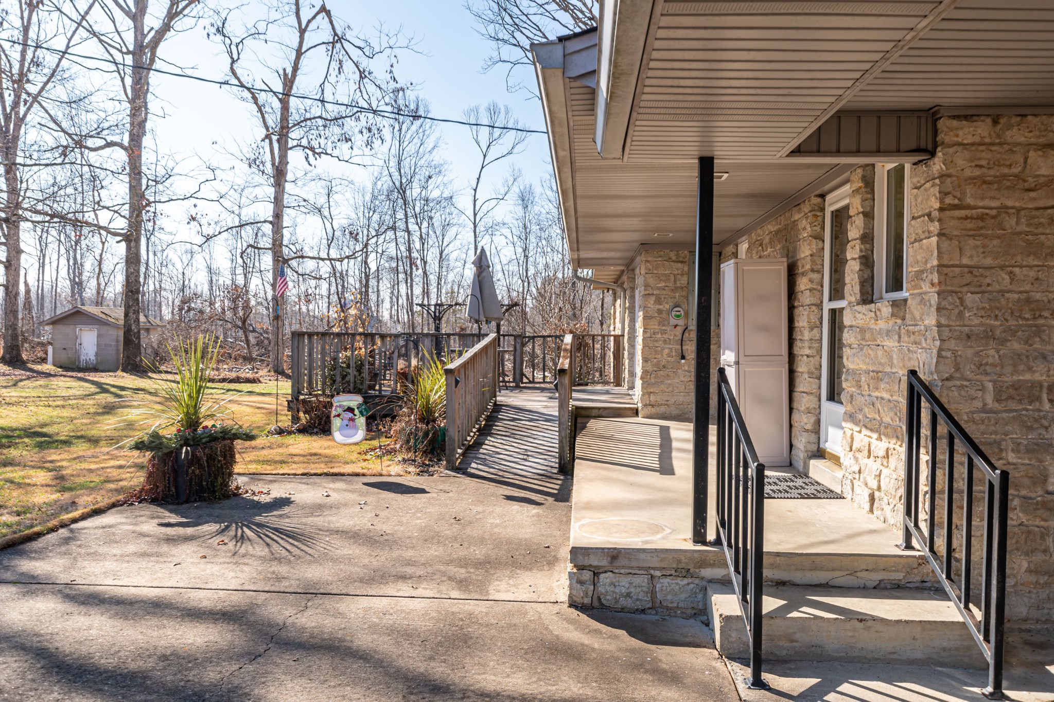 2561 Largo Road Decaturville, TN 38329 - Photo 44 of 47 Gallery Image 44