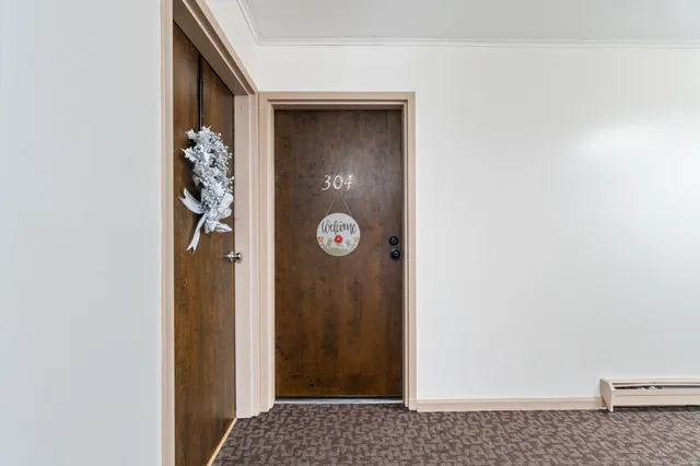 $70,000 | 806 West Michigan Avenue, Unit 304W, Jackson, MI 49202