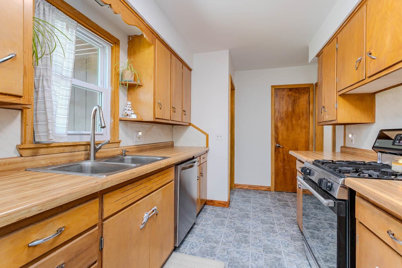 903 6th Street Mosinee, WI 54455 - Photo 17 of 41