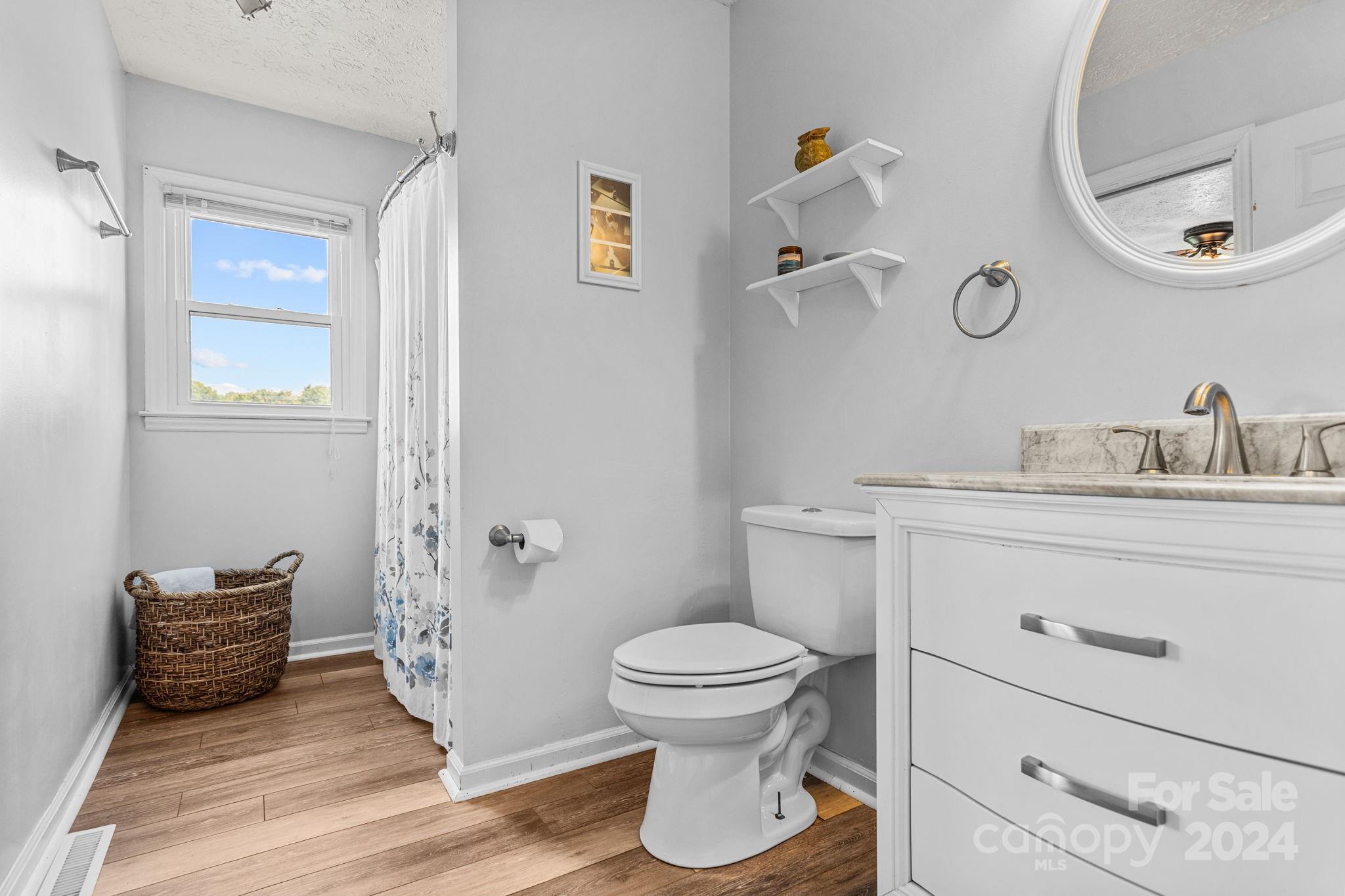 157 Kennedy Road Weaverville, NC 28787 - Photo 20 of 35 Gallery Image 20