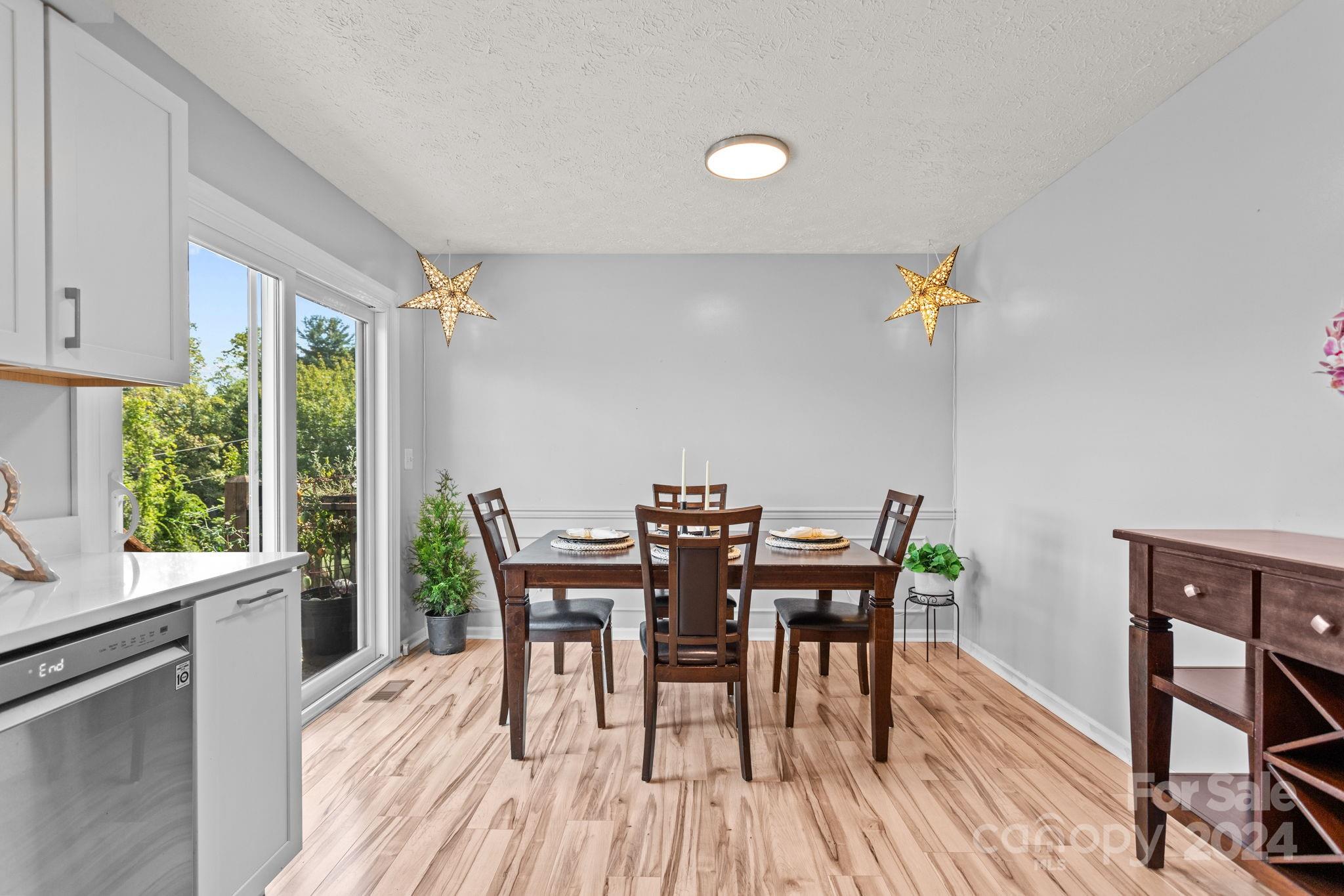 157 Kennedy Road Weaverville, NC 28787 - Photo 10 of 35 Gallery Image 10