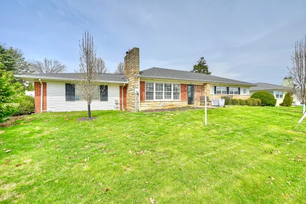 $453,000 | 2910 Dixie Highway, Crestview Hills, KY 41017