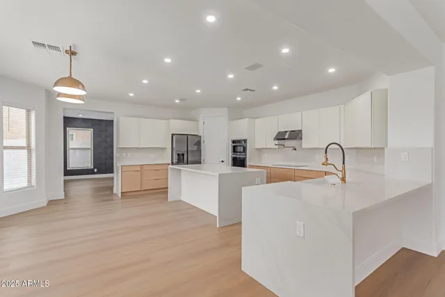 $859,000 | 13367 West Jesse Red Drive, Peoria, AZ 85383