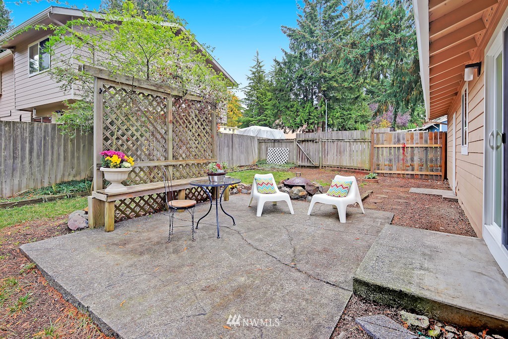 707 216th Street Southwest Bothell, WA 98021 - Photo 13 of 14