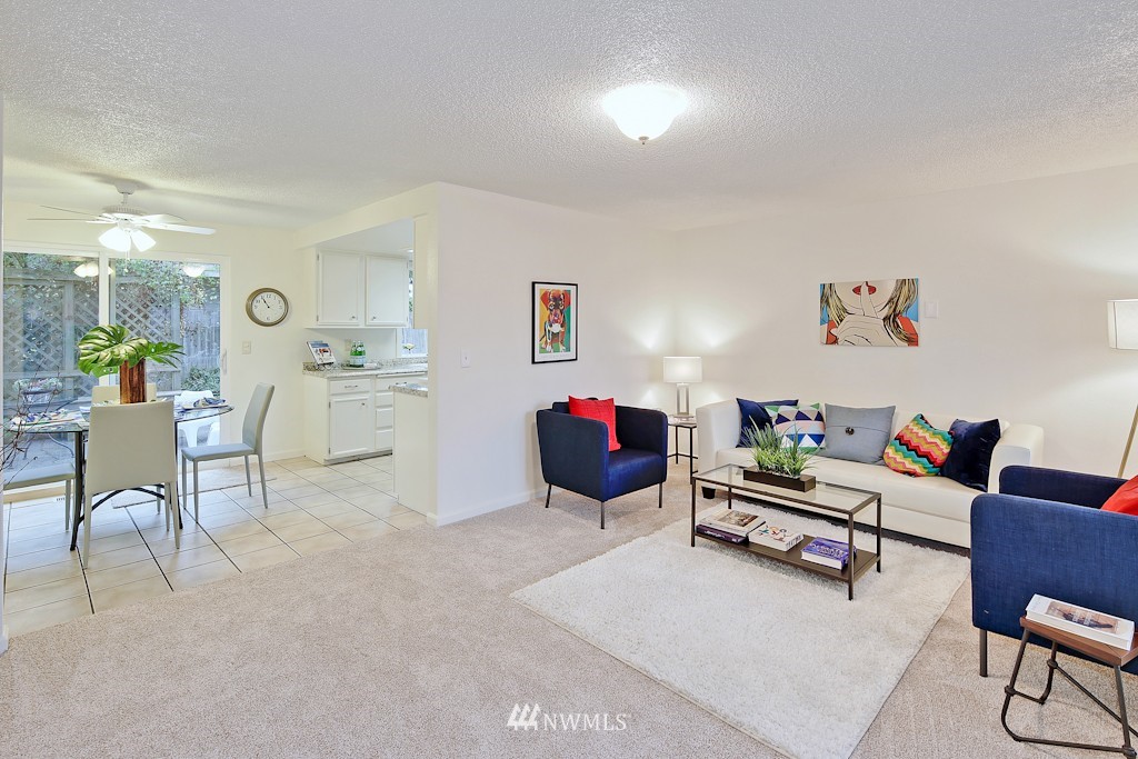 707 216th Street Southwest Bothell, WA 98021 - Photo 3 of 14
