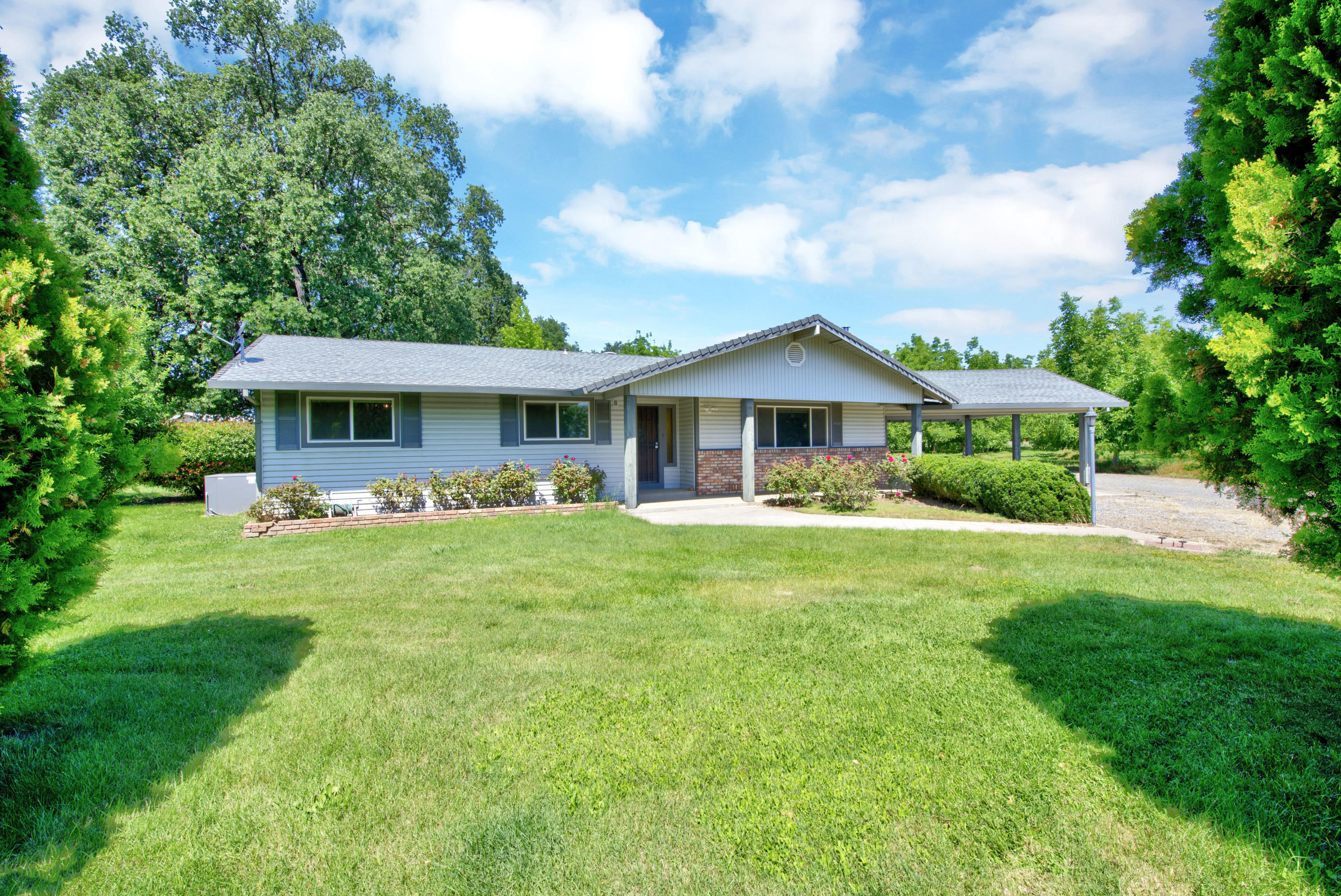 5694 Deschutes Road Anderson, CA 96007 - Photo 2 of 45 2