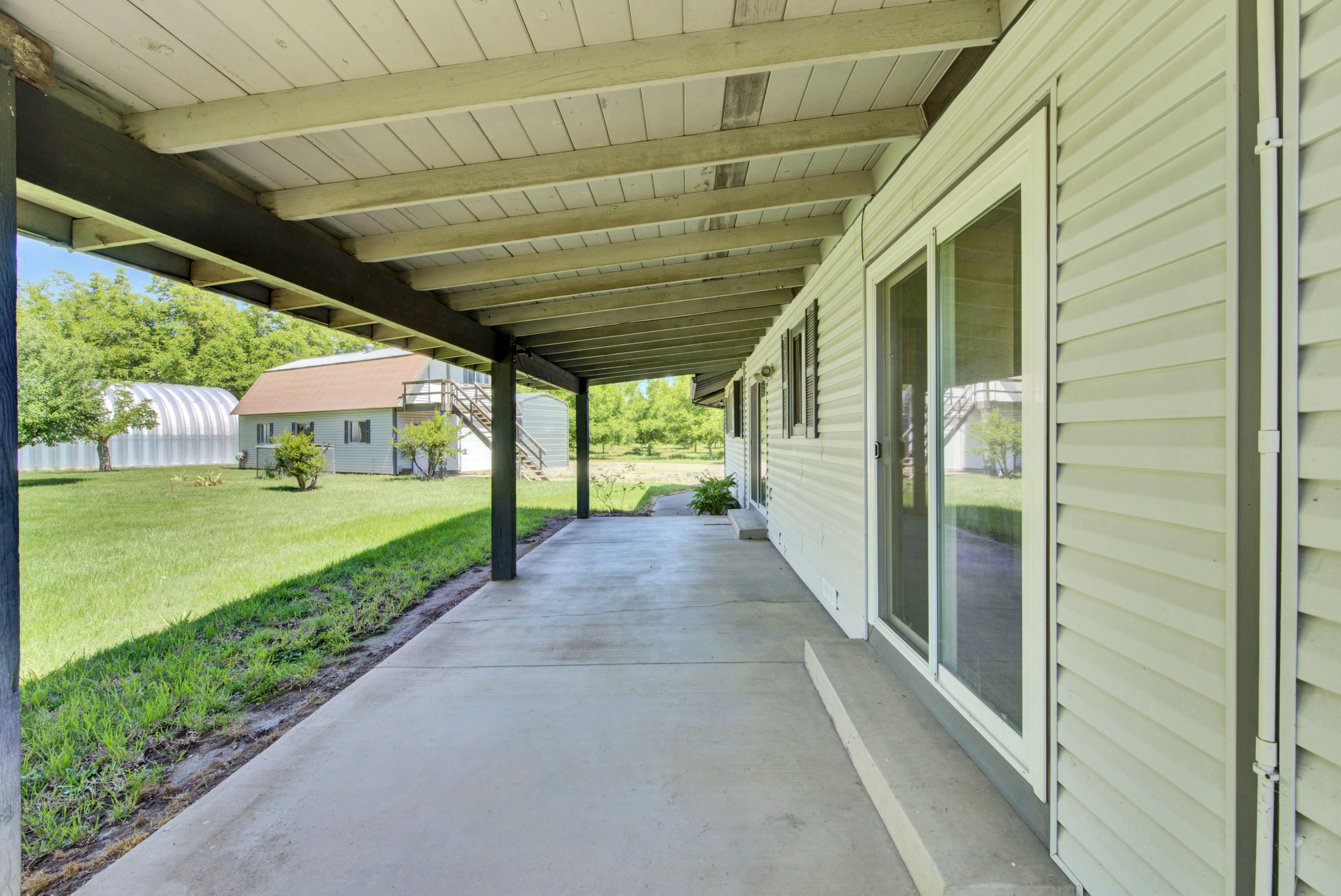 5694 Deschutes Road Anderson, CA 96007 - Photo 39 of 45 44